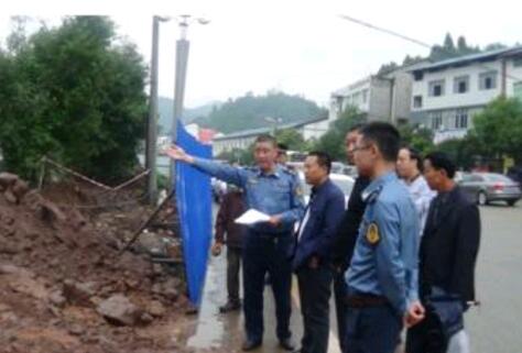 線波形護欄安全隱患排查整治