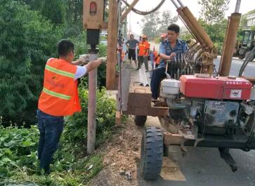 灌南公路站快速實(shí)施波形護(hù)欄板受點(diǎn)贊